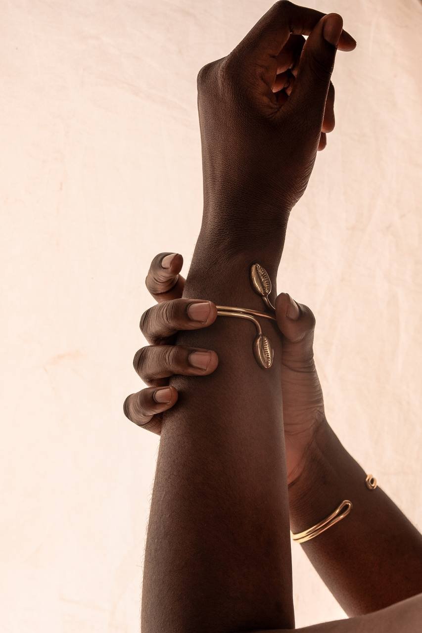 Egima Cowrie Bracelet