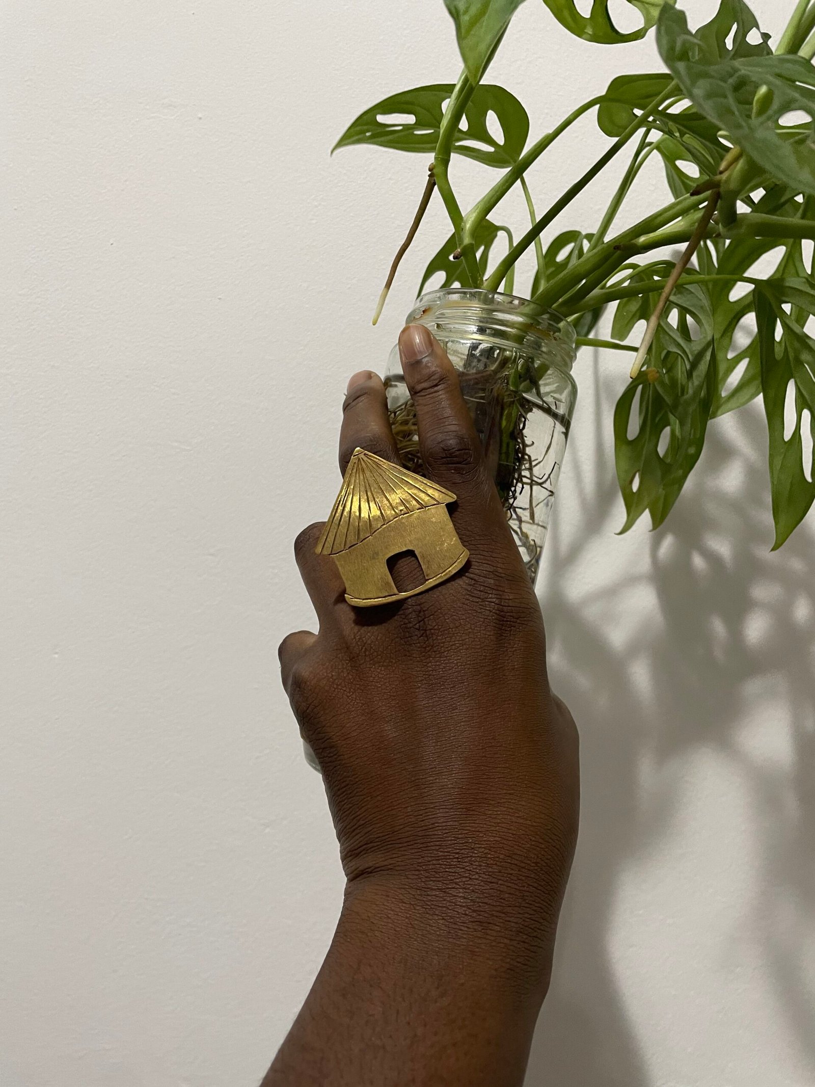 Community is the foundation that shelters us, just like the village hut—a symbol of protection, warmth, and belonging. The thatched roof shields from life’s storms, the door invites love and support, and the mud walls regulate, creating balance in every season. For centuries, Africans have thrived through the power of community, lifting each other up and standing strong together. we all have someone who has our back, and sometimes, we are that strength for others. At Quemsa Afrique, we honor the connections that make us who we are.